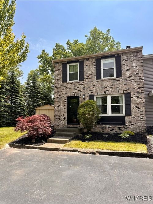 17 Apollo Dr, Amherst, NY, 14228-1823 | Card Image