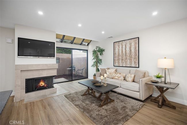 UNIT-77 - 25761 Le Parc, Condo with 1 bedrooms, 2 bathrooms and 2 parking in Lake Forest CA | Image 9