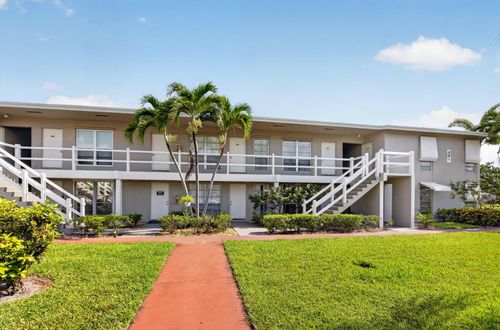 309 Circle Dr S, Boynton Beach, FL, 33435-2588 | Card Image