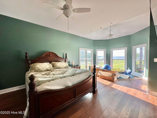 141 Baybreeze Dr, House other with 4 bedrooms, 6 bathrooms and 3 parking in Shiloh NC | Image 26