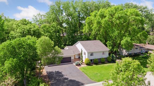 1158 Veronica Ln, Mendota Heights, MN, 55118-4120 | Card Image