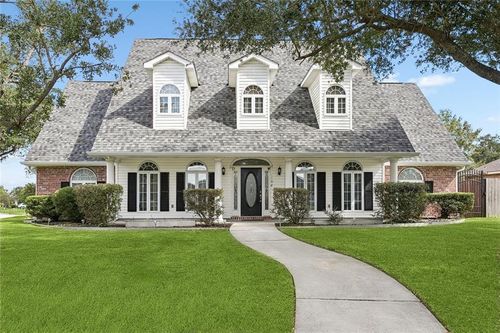108 Lake Ridge Dr, La Place, LA, 70068-1742 | Card Image