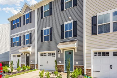416 Emerald Shire Way, Zebulon, NC, 27597-4536 | Card Image