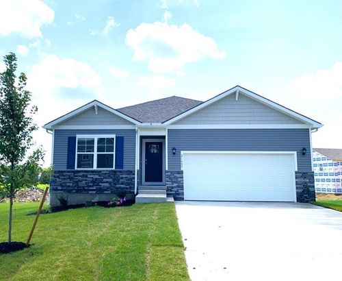 21005 W 217th St, Spring Hill, KS, 66083-2208 | Card Image