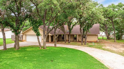 801 Co Rd 529, Eastland, TX, 76448 | Card Image