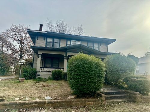 903 4th St Sw, Paris, TX, 75460-7062 | Card Image