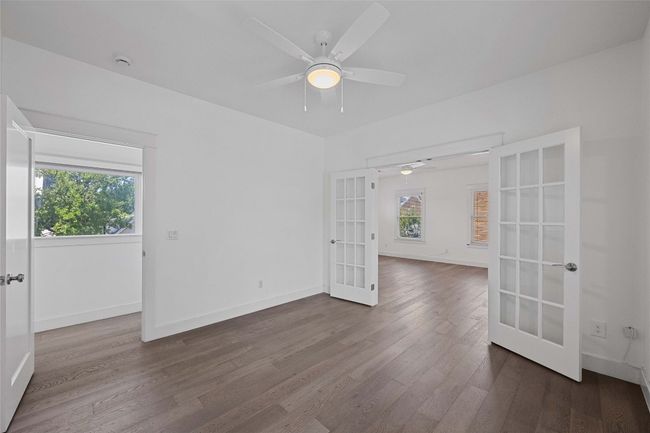 B - 1403 W 12 Th St, Condo with 3 bedrooms, 3 bathrooms and 2 parking in Austin TX | Image 18