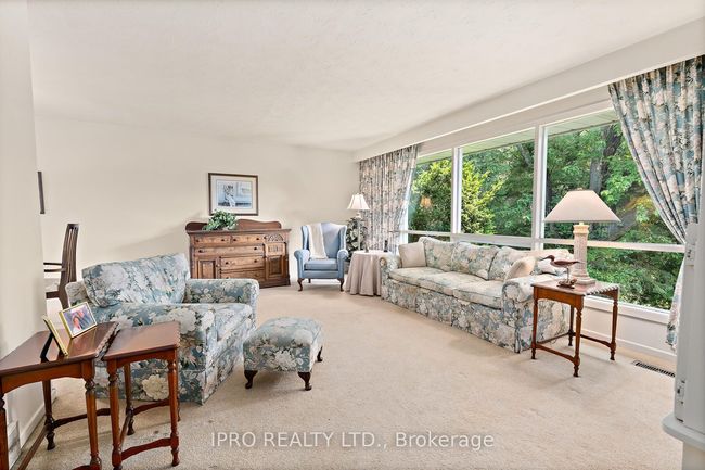 12506 Eighth Line, House other with 5 bedrooms, 3 bathrooms and 8 parking in Georgetown ON | Image 8