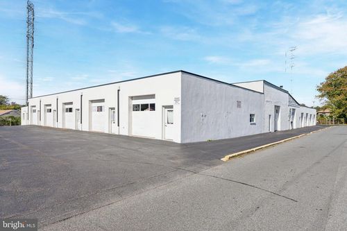 115-101 Hawley St, WILMINGTON, DE, 19805-3318 | Card Image