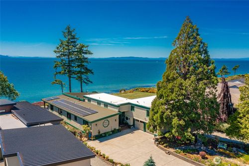 5727 Nakat Way, Blaine, WA, 98230-9348 | Card Image