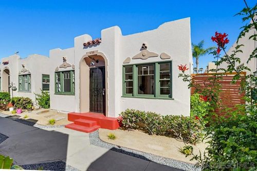 4722 Oregon Street, San Diego, CA, 92116 | Card Image