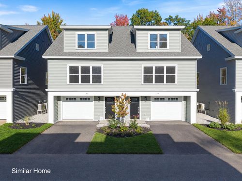 10-10 Creekside Ct, Kennebunk, ME, 04043-7174 | Card Image