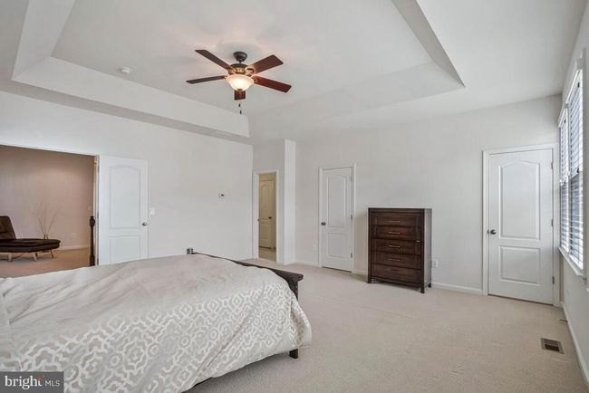 42523 Benfold Sq, Townhouse with 3 bedrooms, 3 bathrooms and null parking in BRAMBLETON VA | Image 12