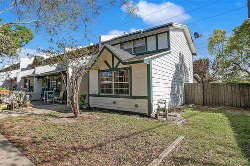 832 W 25th St, Sanford, FL, 32771-4284 | Card Image