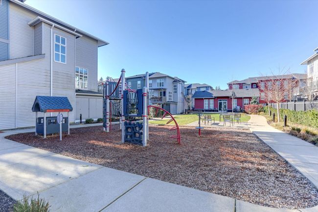 53 - 24076 112 Avenue, Townhouse with 4 bedrooms, 3 bathrooms and 2 parking in Maple Ridge BC | Image 30
