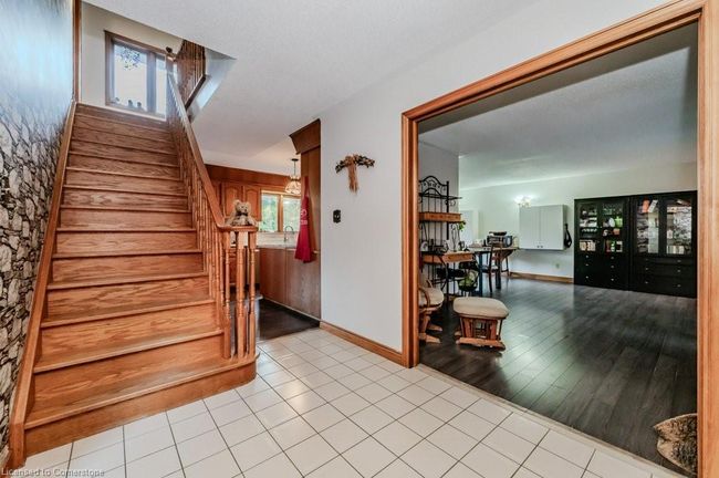 5822 2 Nd Line, Home with 4 bedrooms, 4 bathrooms and 24 parking in Orton ON | Image 7