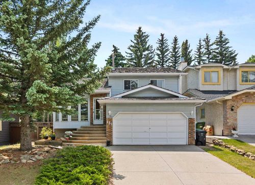 131 Stratton Cres Sw, Calgary, AB, T3H1T7 | Card Image