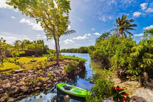 1513 5th St, Key West, FL, 33040-5105 | Card Image
