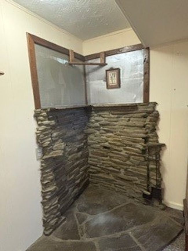 Fam Rm or Bedrm- add a wood burner for coziness. | Image 16