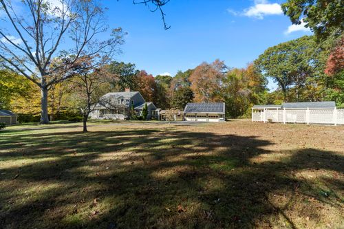 11 Trolley Xing, Old Saybrook, CT, 06475-4312 | Card Image