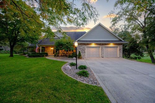1251 Janette Street, Fort Atkinson, WI, 53538 | Card Image
