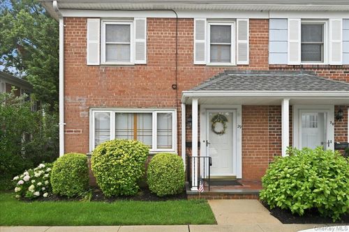 29-1810 Front St, East Meadow, NY, 11554-2452 | Card Image
