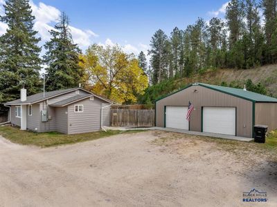 708 Wright St, House other with 3 bedrooms, 2 bathrooms and null parking in Custer SD | Image 2