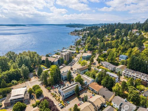 b-6-11713 93rd Ave Ne, Kirkland, WA, 98034-3644 | Card Image