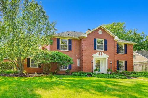 1702 Del Ogier Dr, Glenview, IL, 60025-2324 | Card Image