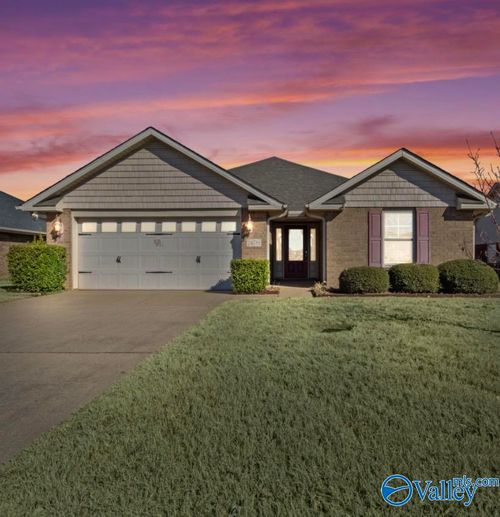 24781 Silent Spring Dr, Athens, AL, 35613-1802 | Card Image