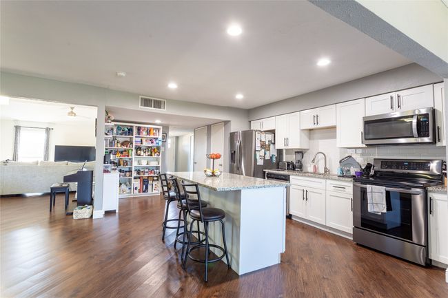 4924 Wagner Dr, House other with 4 bedrooms, 2 bathrooms and null parking in The Colony TX | Image 6