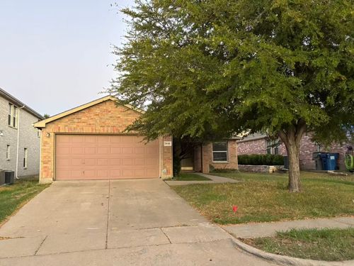 1645 Crown Point Dr, Frisco, TX, 75036-8771 | Card Image
