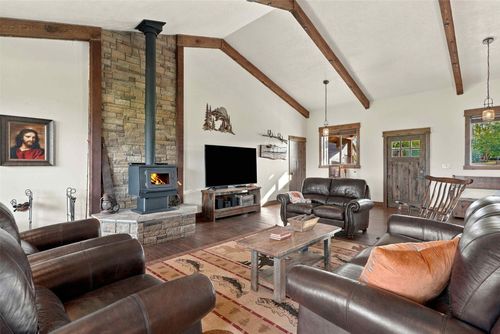 2015 View Lane, Corvallis, MT, 59828 | Card Image