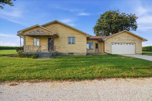 2032 County Road 2400 E, Minonk, IL, 61760-7596 | Card Image