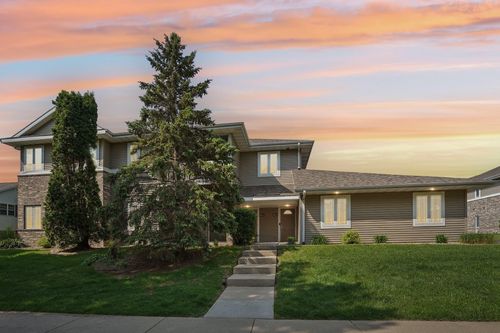 apt-c-802 Herndon Dr, Madison, WI, 53718-3390 | Card Image
