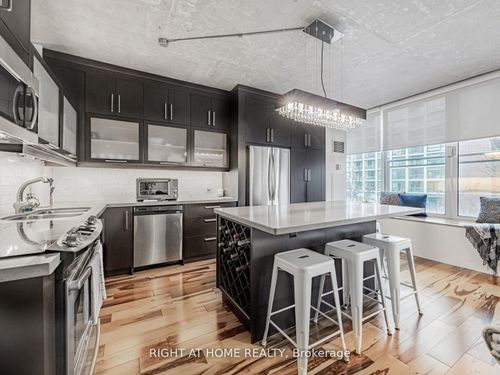 405-50 Camden St, Toronto, ON, M5V3N1 | Card Image