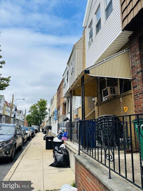 2843 S Beulah St, PHILADELPHIA, PA, 19148-5052 | Card Image