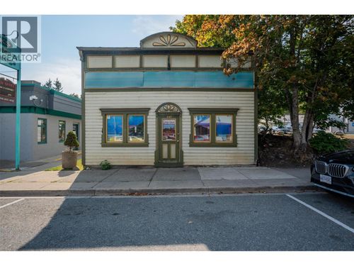 441 Front St, Kaslo, BC, V0G1M0 | Card Image