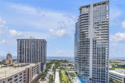 p2-175 2nd St S, ST PETERSBURG, FL, 33701-4314 | Card Image