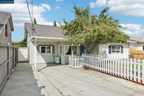 4108 Irene Dr, Martinez, CA, 94553-1425 | Card Image