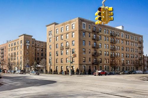3k-148-09 Northern Blvd, Flushing, NY, 11354-4308 | Card Image