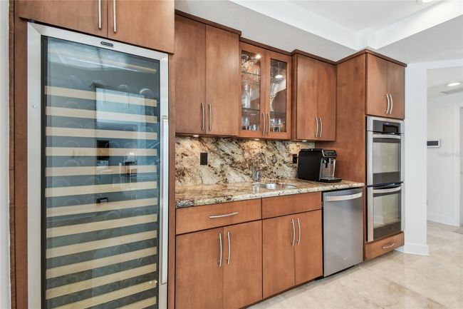 Wine fridge, built in ovens, 2nd sink | Image 31