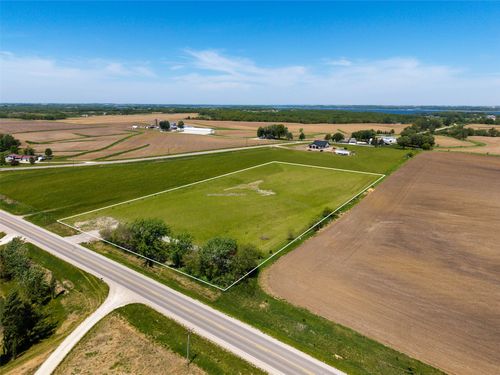 1078 Highway G46, Knoxville, IA, 50138 | Card Image