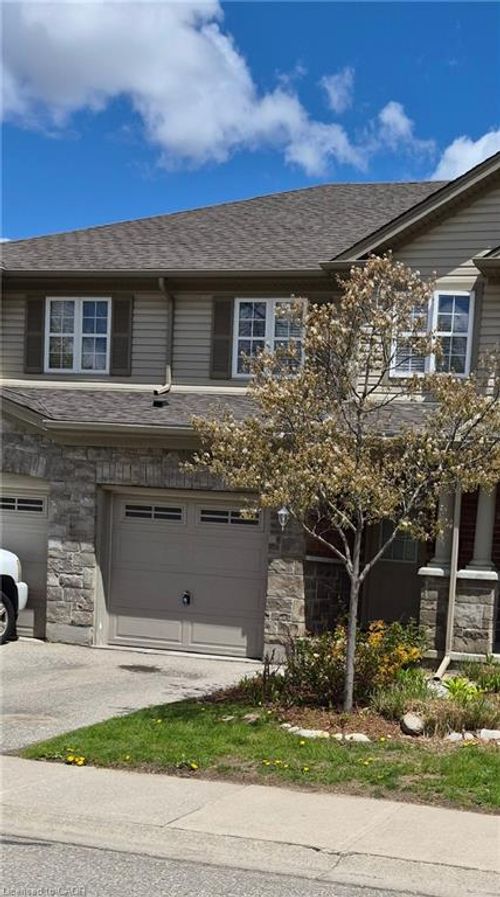 74-535 Margaret St, Cambridge, ON, N3H0A5 | Card Image