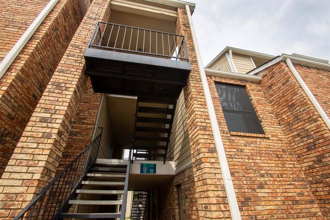 APT-213 - 1505 E Interstate 30, Condo with 1 bedrooms, 1 bathrooms and null parking in Garland TX | Image 6