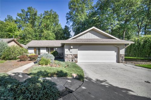 8672 Gatewood Drive, North Ridgeville, OH, 44039 | Card Image