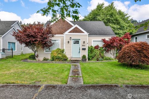 2621 Sumner Ave, Hoquiam, WA, 98550-2924 | Card Image