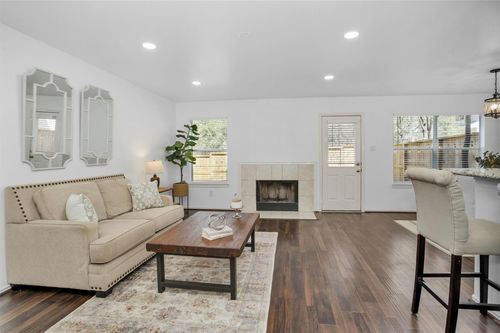 35 Marble Rock Pl, The Woodlands, TX, 77382-5365 | Card Image