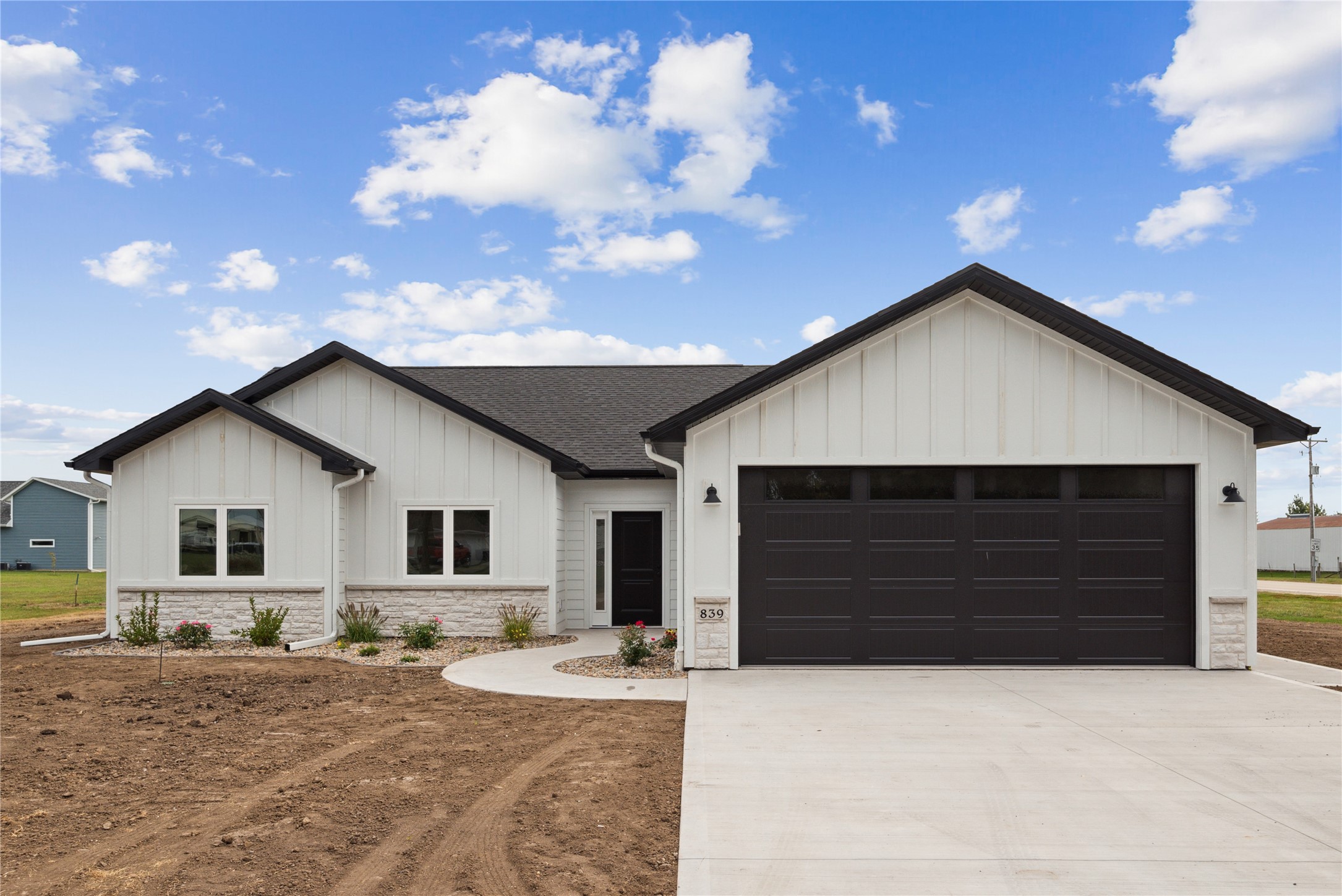 3rd St, Montezuma, IA 50171