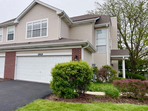 1919 Golden Gate Ln, Naperville, IL, 60563-1457 | Card Image